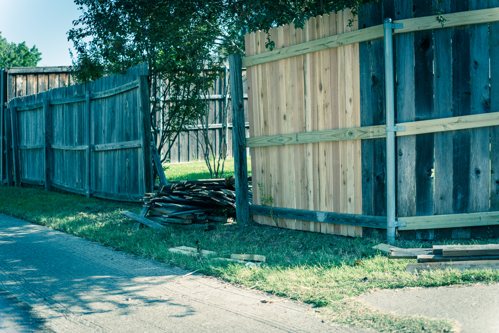 Fencing in Radley- a fence which has a broken section.